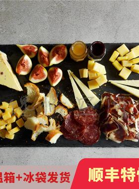 奶酪拼盘一站齐。埃曼塔水果奶酪成熟切达蜂蜜果酱伊比利亚火腿