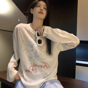 上衣 慵懒风休闲长袖 圆领印花T恤女夏季 宽松显瘦防晒罩衫 白色薄款