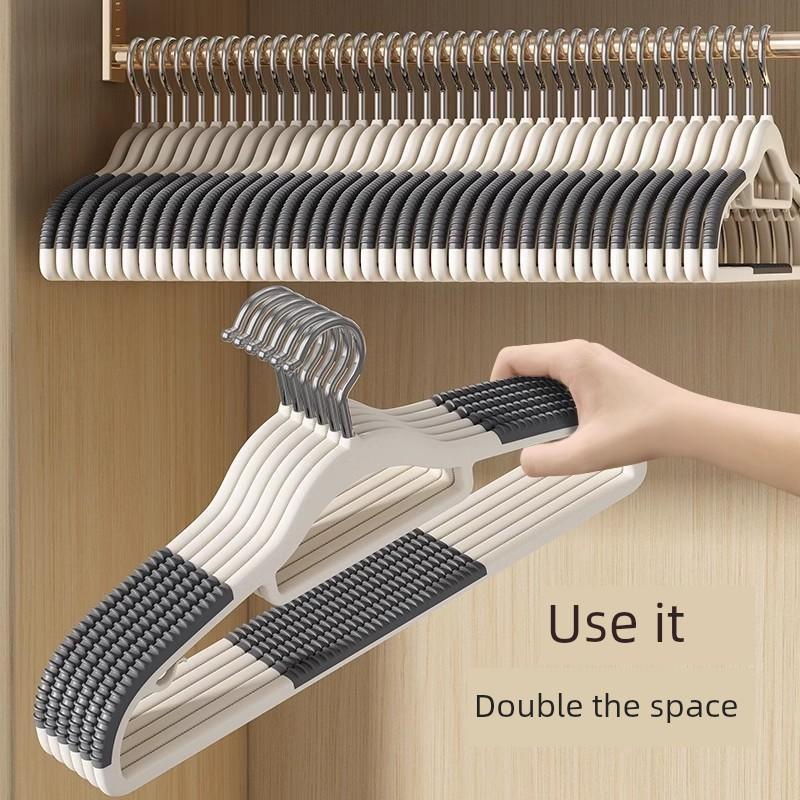 日本衣架挂衣家用无痕防肩角衣架子防滑晾衣架衣服挂衣柜专用衣撑