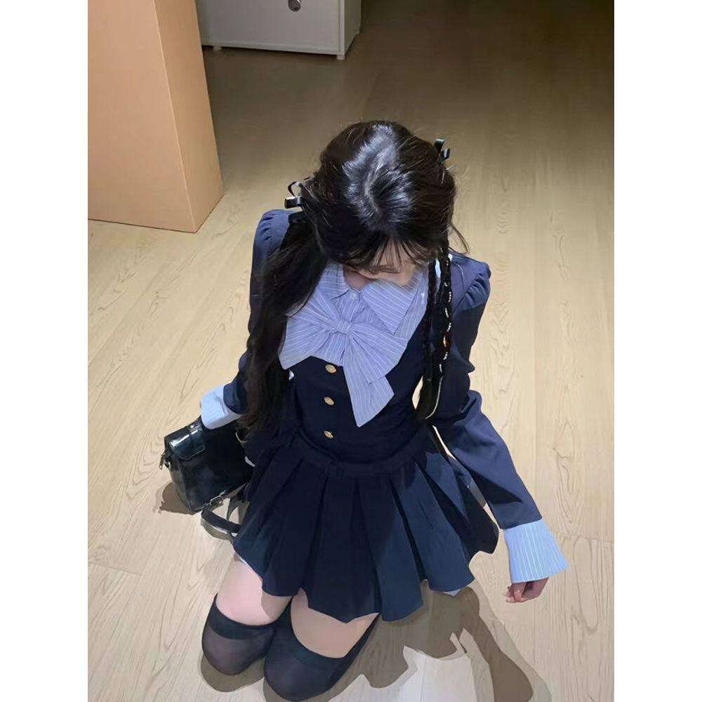 学院千金 秋冬新款甜美设计感蝴蝶结假两件连衣裙收腰显瘦短裙子