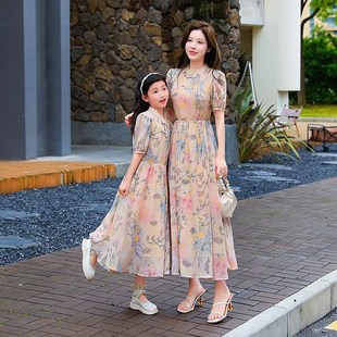 高端亲子装母女装洋气新中式旗袍2024新款夏天连衣裙国风改良夏季