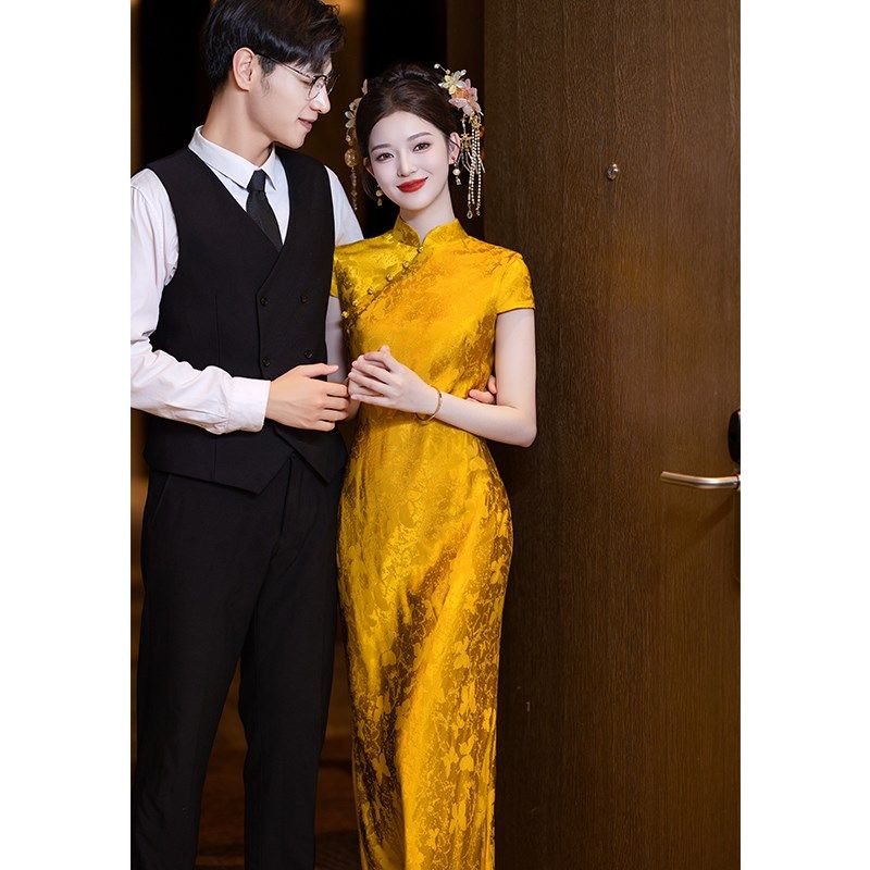 金色新中式旗袍敬酒服新娘2024新款订婚礼服裙女结婚便装长款晨袍