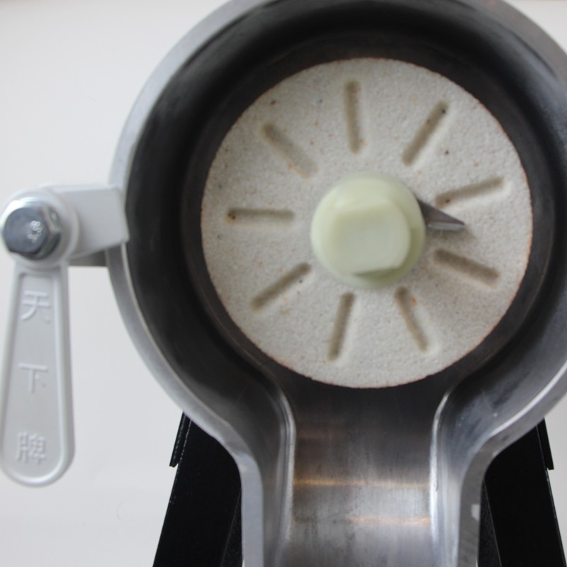 天下HC-125型商用家用芝麻酱磨浆机石磨豆花豆腐机米浆玉米打浆机