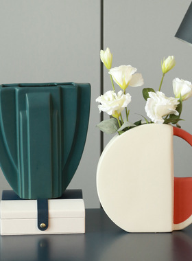 北欧简约陶瓷花瓶玄关电视酒柜装饰品圆形弧形插花器酒店艺术摆件