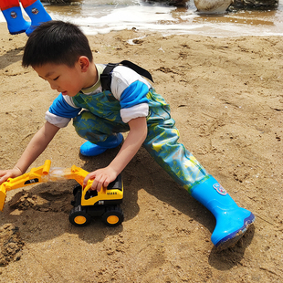 小孩T連體雨鞋 水叉 玩水服幼兒園玩耍沙灘褲 兒童下水連體防水雨褲