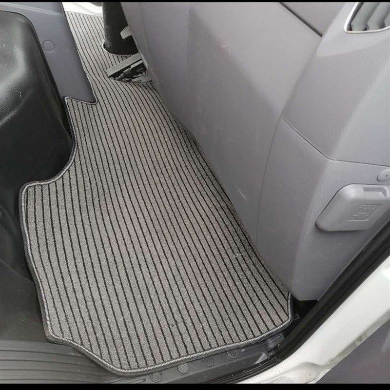 江淮新骏铃S9  S6  S3  V9  V8  V6 德沃斯货车脚垫