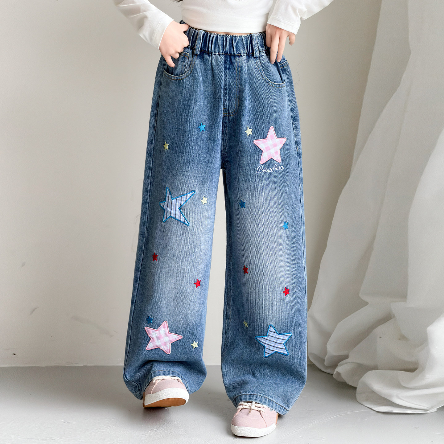 女童春款裤子2026新款女孩牛仔裤大童初中生阔腿直筒裤春秋休闲裤