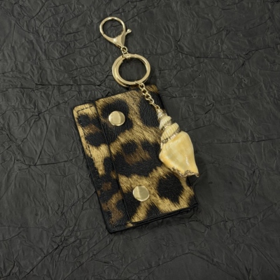 Soul Mates原创豹纹小包金属钥匙扣质感单品腰间穿搭配饰海螺挂件