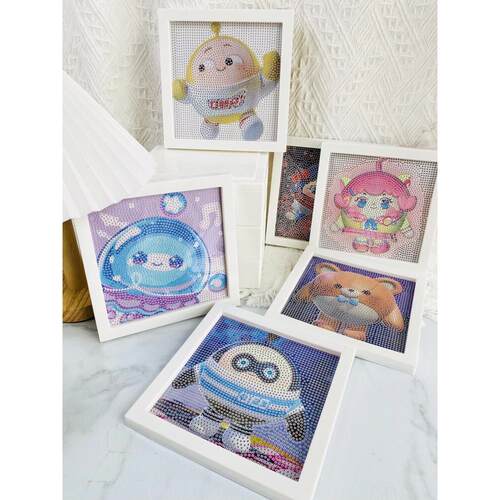 儿童diy手工钻石画新款钻石贴画男孩女孩装饰画带相框砖石画