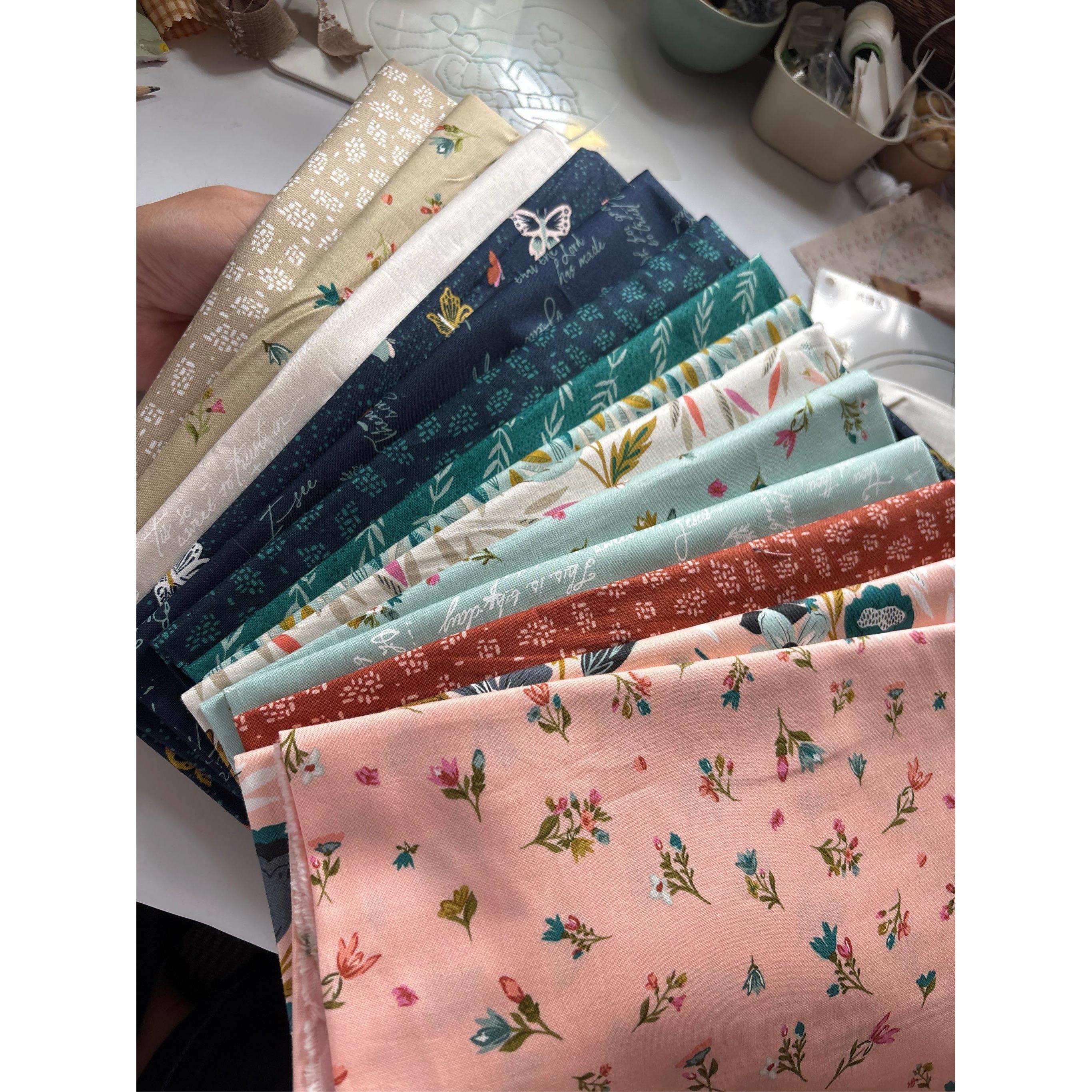 a15小猫小狗moda进口手工拼布组diy纯棉面布料壁饰口金包娃衣服