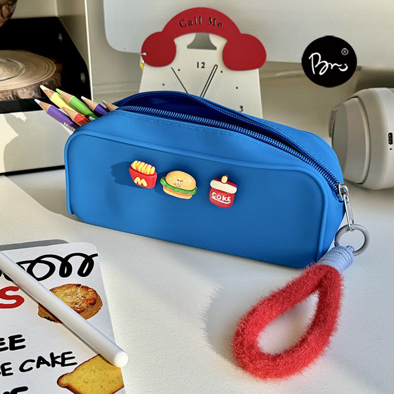 韩in大容量笔袋文具袋文具盒防水耐脏硅胶铅笔袋盒子