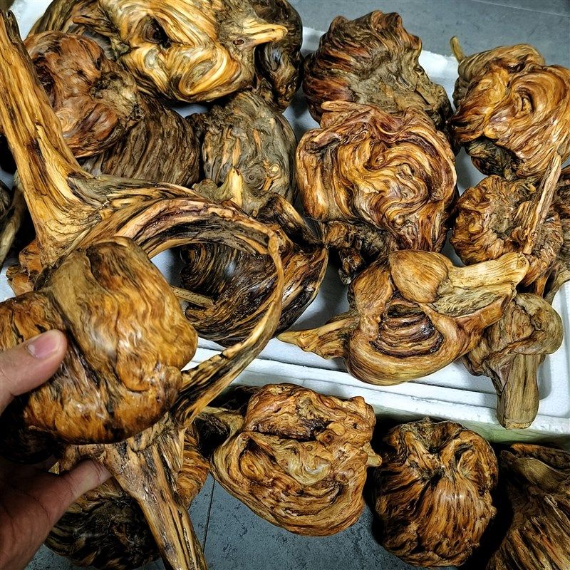 松明子陈化料自带香味土沉香琥珀木客厅茶桌摆件手把件高油性