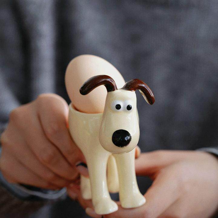 ZJ HOME可爱创意掌门狗蛋托卡通立体小狗桌面摆件烛台陶瓷鸡蛋托