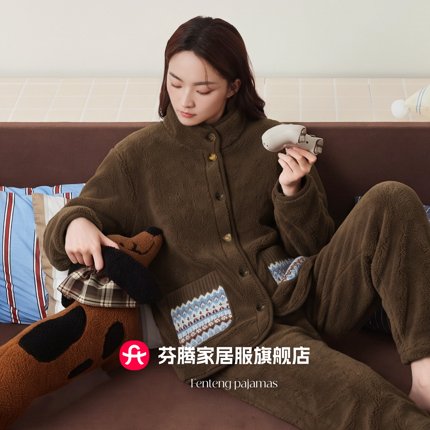 芬腾2026新款珊瑚绒睡衣女士立领带口袋加厚保暖秋冬季家居服套装