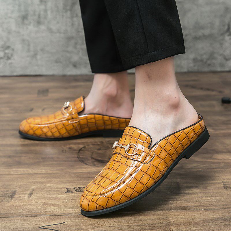 马衔扣半拖鞋男韩版无后跟凉拖鞋亮面懒人鞋理发师拖鞋夜场皮拖鞋