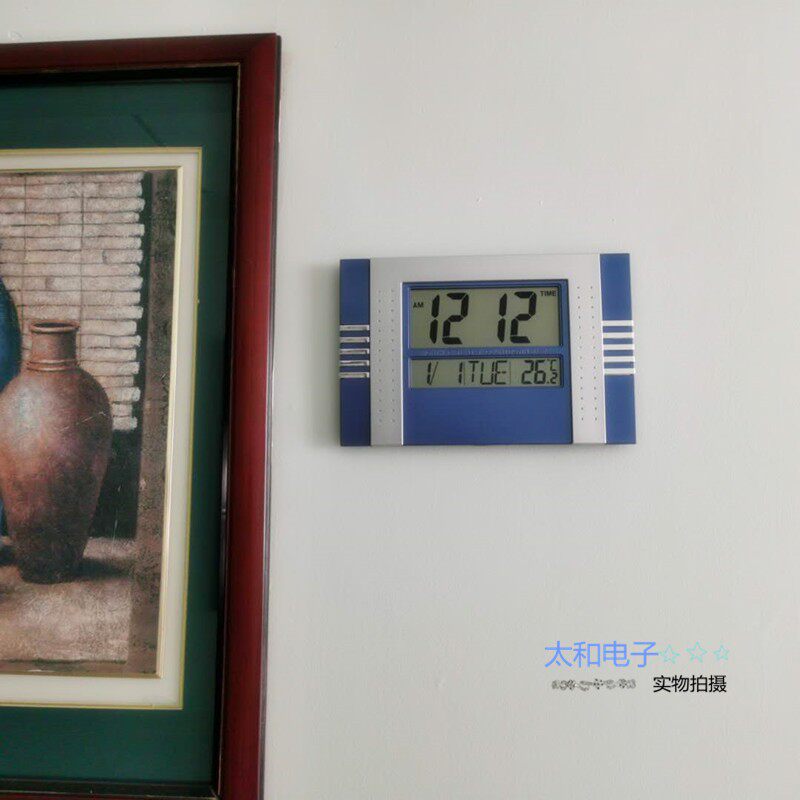 包邮挂钟数字显示挂钟座钟桌面y闹钟液晶显示大字体闹钟万年历现