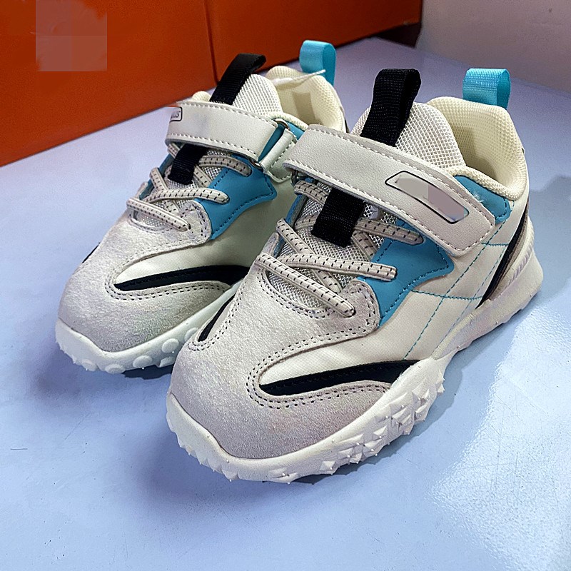 机能鞋男宝中童跑步鞋幼儿园软底旋钮女宝防滑休闲运动鞋处理品