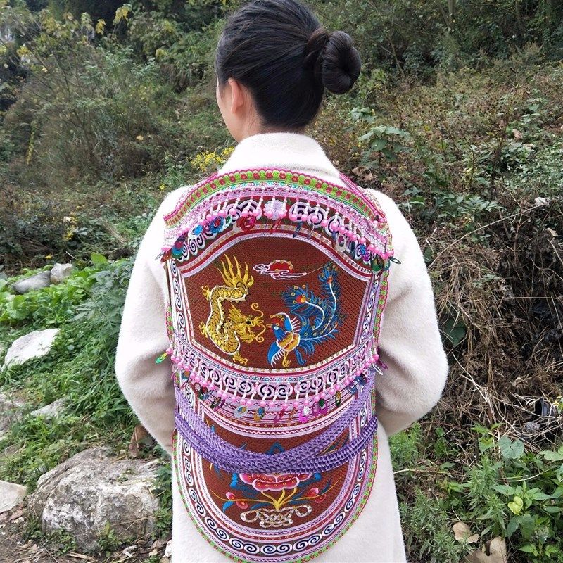 云贵川背扇背巾h民族刺绣新潮传统老式婴儿背带背扇苗族硬款串珠