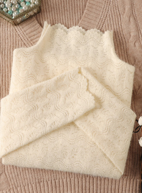 白色半高领磨毛内搭小衫女秋冬2024新款洋气保暖蕾丝打底衫女长袖