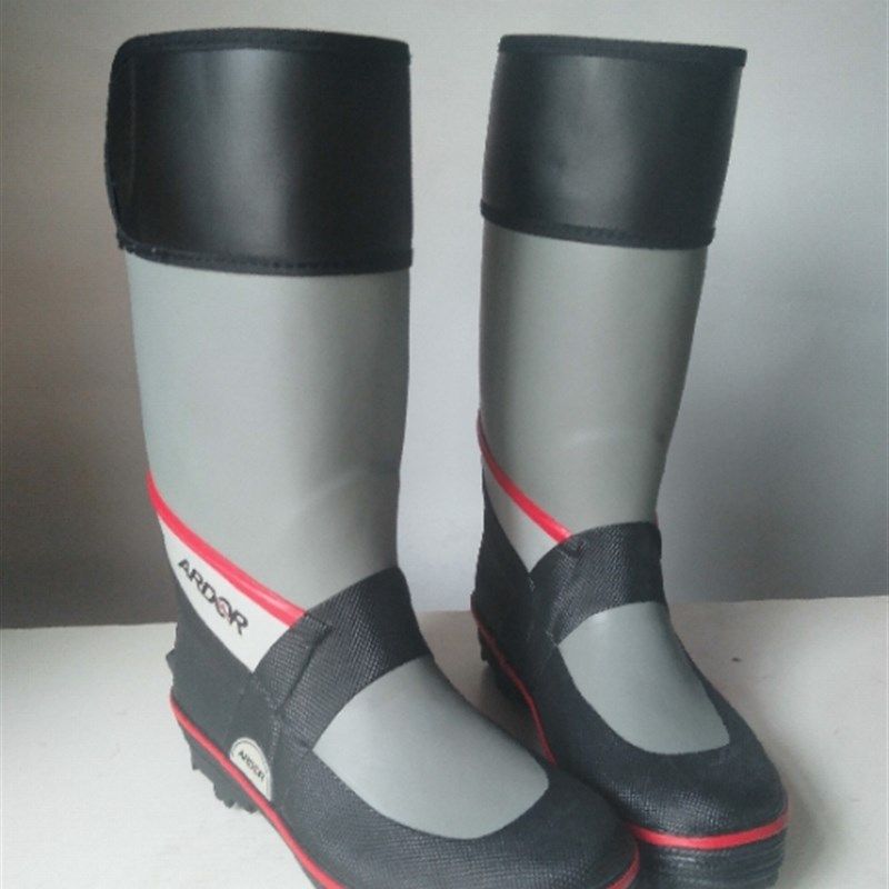 男款春秋夏单款 橡胶雨q鞋 胶靴 高筒防水靴 套鞋 钉子防滑钓鱼靴