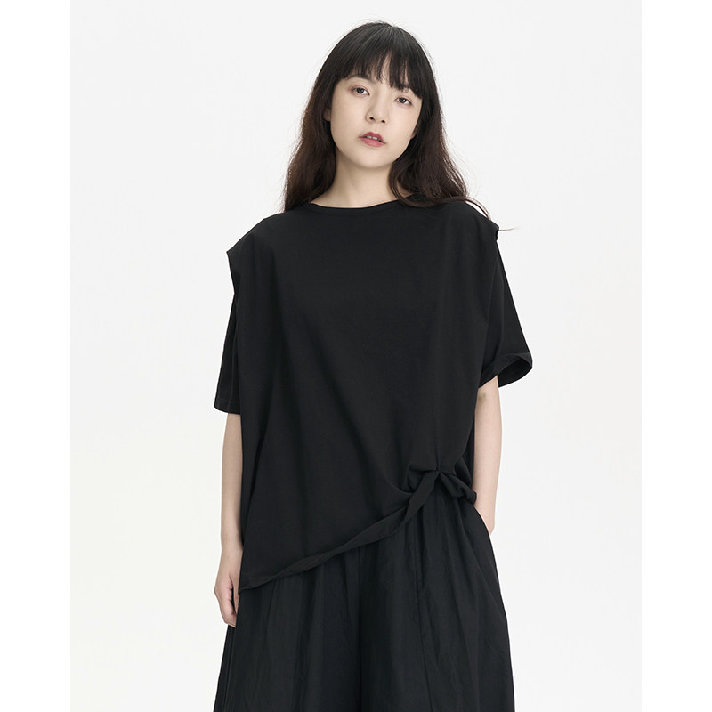 陆与山屿2025山本暗黑风小众设计感夏季L新品肩膀褶皱单边抽扭T恤