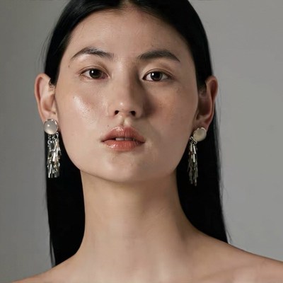 【papi酱同款】松影月映系列松短款流苏耳钉气质小众耳饰女