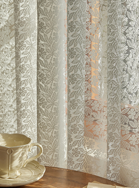 法式蕾丝窗帘白色纱帘阳台客厅绿色毛球花边免打孔魔术贴隔断门帘