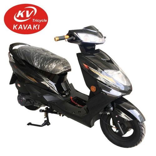 卡瓦崎飞猪出口新款女式踏板车跨境货源125CC汽油两轮摩托车搭客