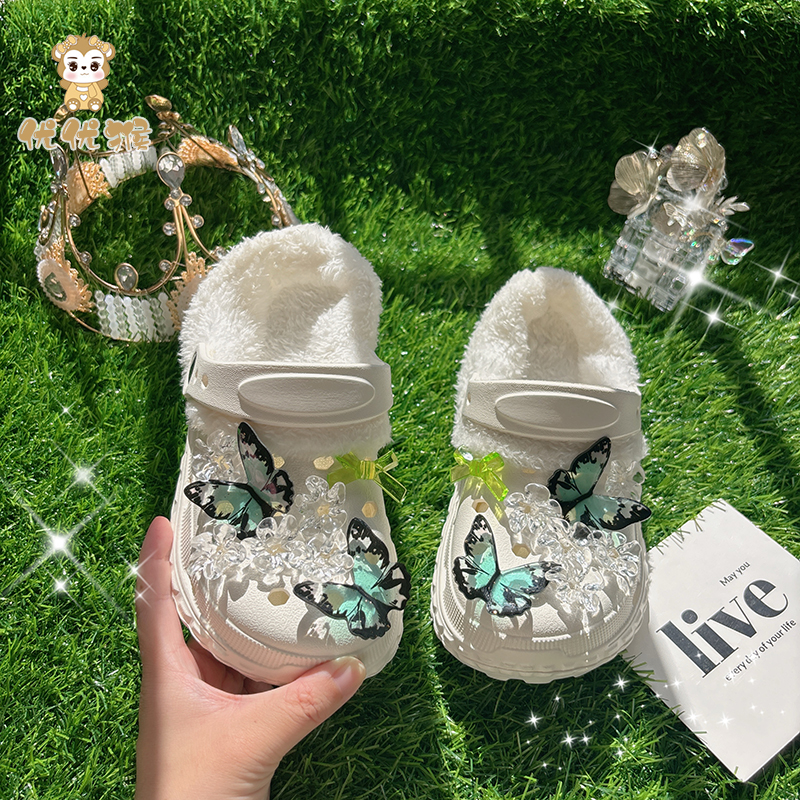 儿童新款白色百搭加绒蝴蝶洞洞鞋