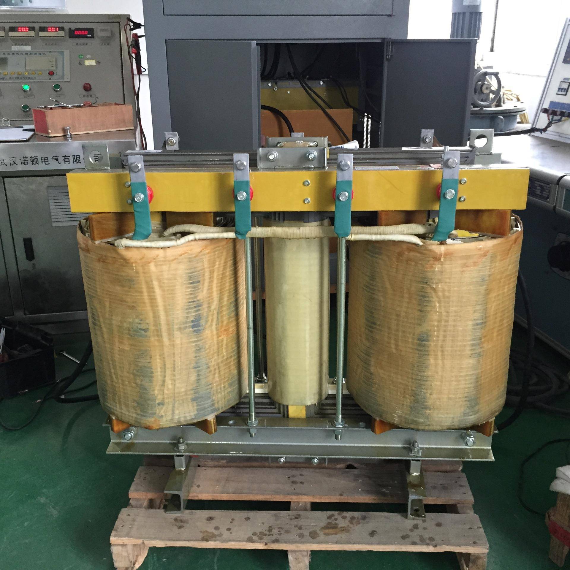 三相变两相变压器380V变单相220V斯考特500KVA电流平衡变压器