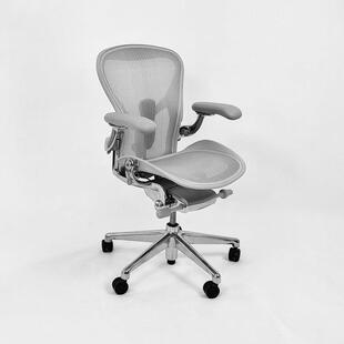 赫曼米勒aeron2代人体工学椅 简约金属框架可升降旋转办公椅