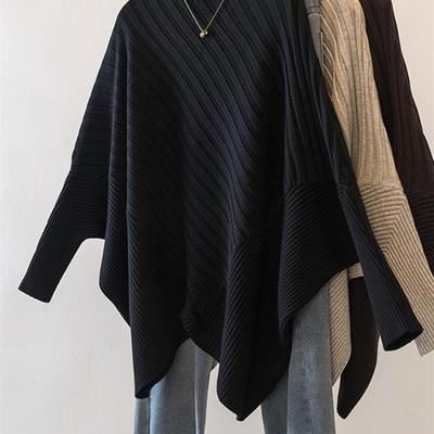 黑色半高领蝙蝠袖毛衣女秋