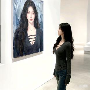 纯欲辣妹小心机镂空V领显胸长袖t恤女秋冬修身加绒内搭打底衫上衣