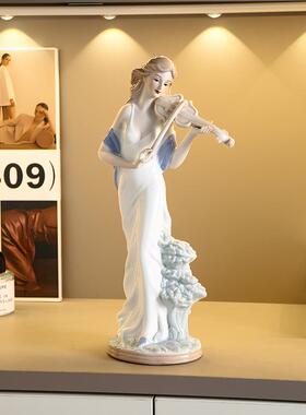 欧式酒柜电视柜装饰品家居客厅玄关桌面陶瓷摆饰西洋美女工艺礼品