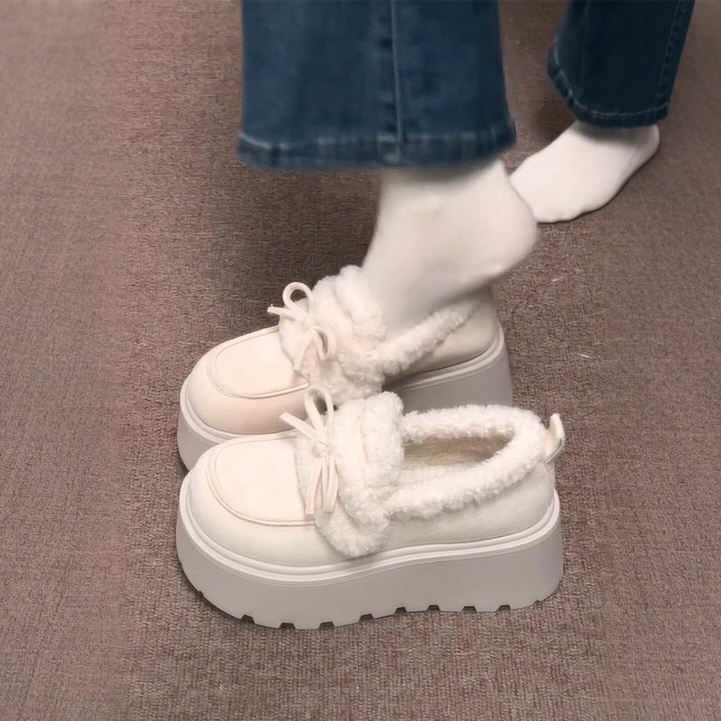 复古白色勃肯毛毛鞋女外穿2025新款冬季加绒保暖厚底一脚蹬棉鞋子,女鞋,时尚雪地靴,淘宝优惠券,粉丝福利购,淘宝优惠卷