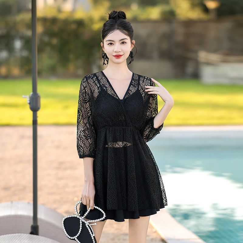 泳衣女款夏分体三件套蕾丝显瘦遮肚保守大码胖mm高级感泡温泉泳装