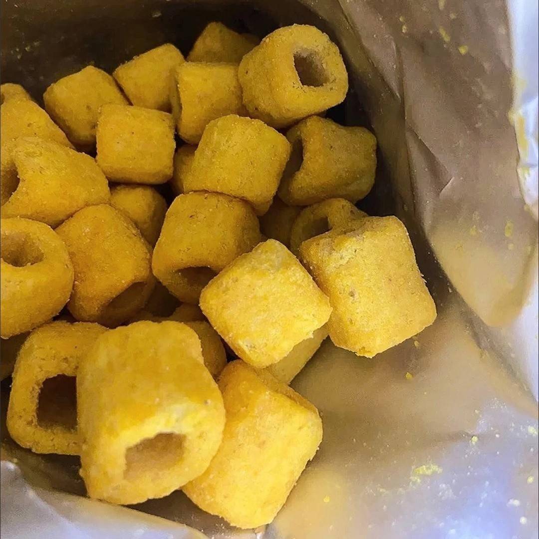 印尼进口丽芝士纳宝帝喜芝宝一口玉米酥烤玉米味奶酪味膨化零食