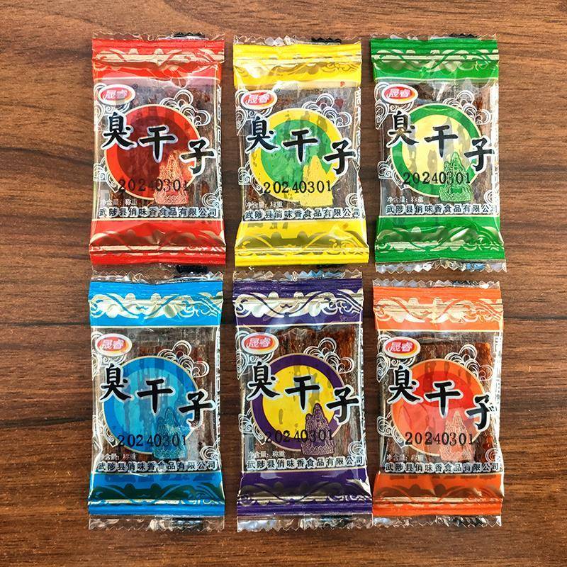 晟睿臭干子辣条香辣片大刀肉亲嘴片童年儿时怀旧零食小卖铺小吃