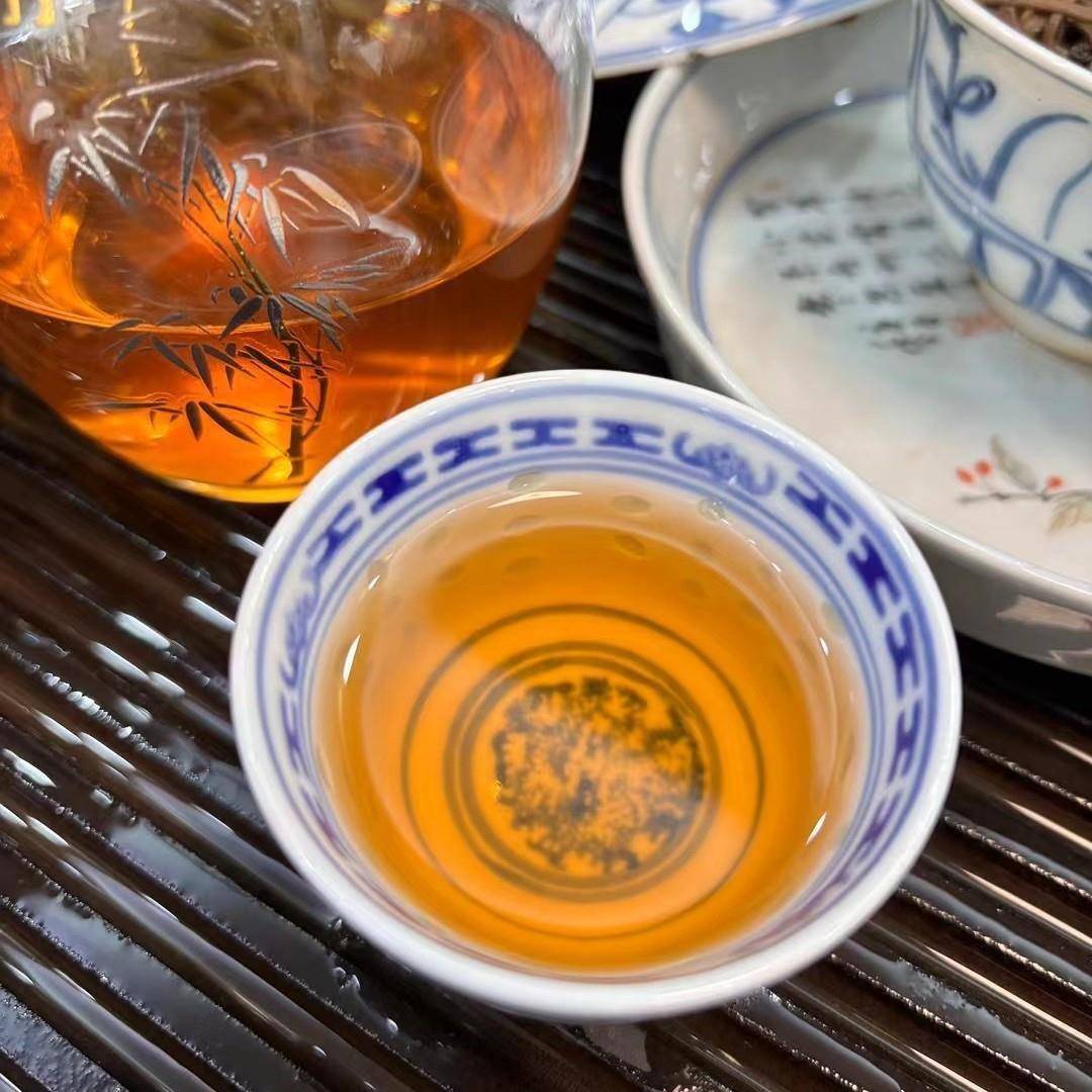 2005年云茶景迈普洱生饼357克兰花香云南普洱茶饼茶气足陈年古树