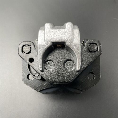 适用 阿普利亚 GPR125 GPR150 GPR250 APR150 CR15 后刹车泵 碟刹