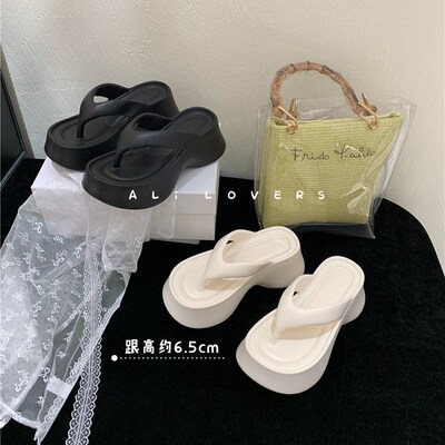 踩屎感人字拖鞋h女夏外穿2025新款小个子厚底高跟凉拖夹脚凉拖鞋