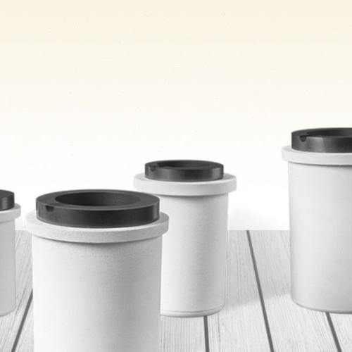 艺辉自产石墨石英坩埚套件传热快适于金属熔炼中频熔炼炉石墨坩埚