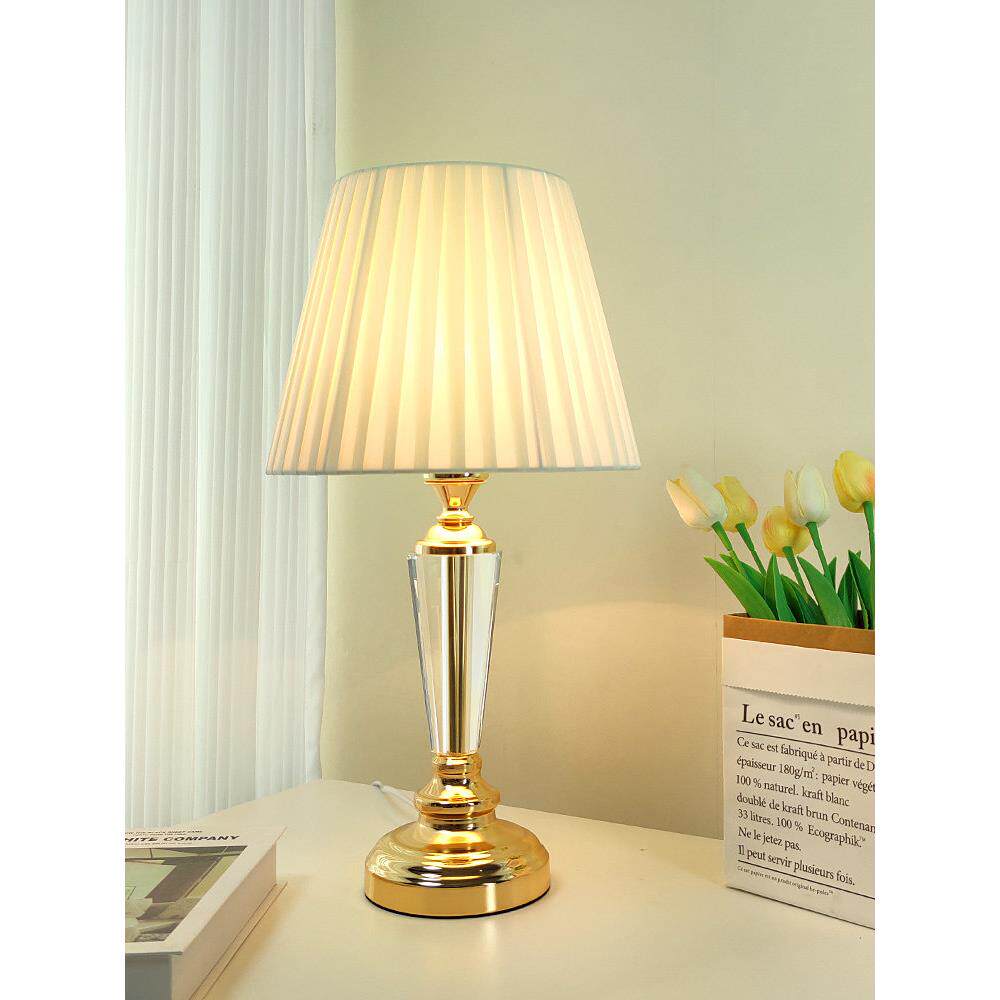 水晶台灯轻奢高级感简约现代ins风少女主卧室结婚温馨浪漫床头灯