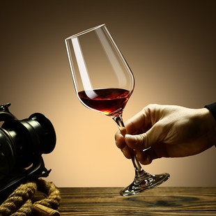 轻奢红酒杯创意醒酒器高档勃艮第水晶高脚葡萄酒杯子套装 家用酒具