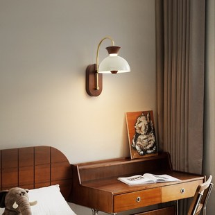 中古风实木壁灯卧室床头灯新款复古侘寂风客厅沙发过道背景墙灯具