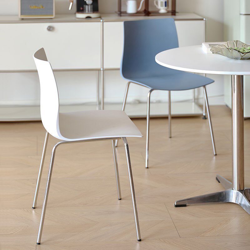 轻奢北欧简约椅子商务办公家用户外塑料椅子加厚创意靠背休闲椅子