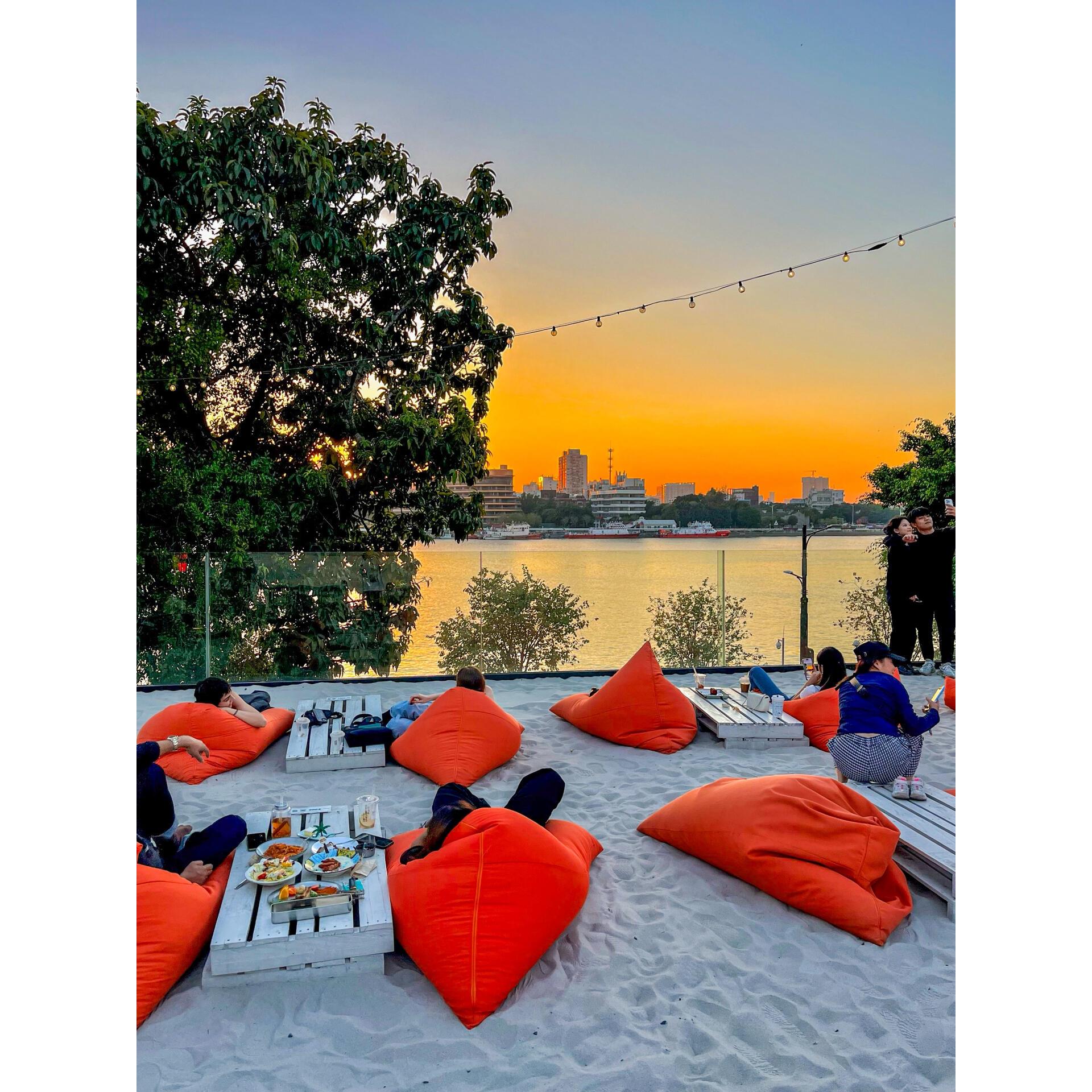 户外沙发懒人可躺可睡榻榻米豆袋沙滩午休睡袋音乐节野餐露营椅子