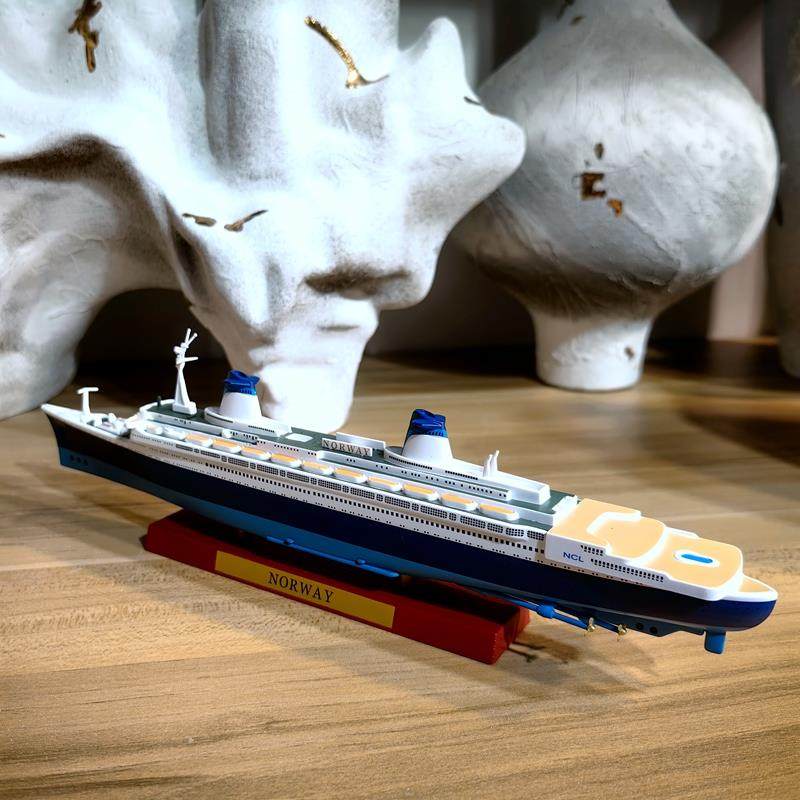 邮轮仿真合金船模型泰坦尼克号金属成品装饰酒柜客厅摆件工艺品