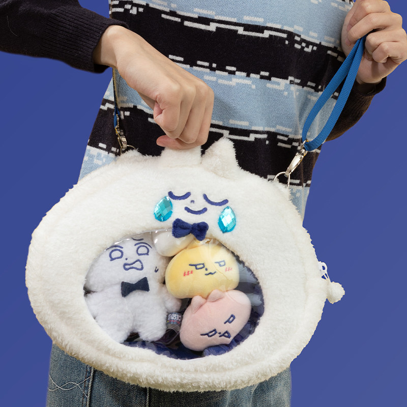 起重集 领结猫周边毛绒痛包吧唧谷子学生背包二次元斜挎包单肩包