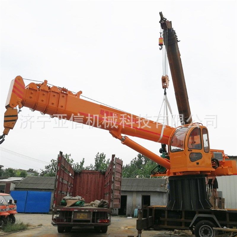 甲板固定式船吊 12吨船用起重机油电混合 码头吊,搬运/仓储/物流设备,起重机/吊车/吊机,淘宝优惠券,粉丝福利购,淘宝优惠卷